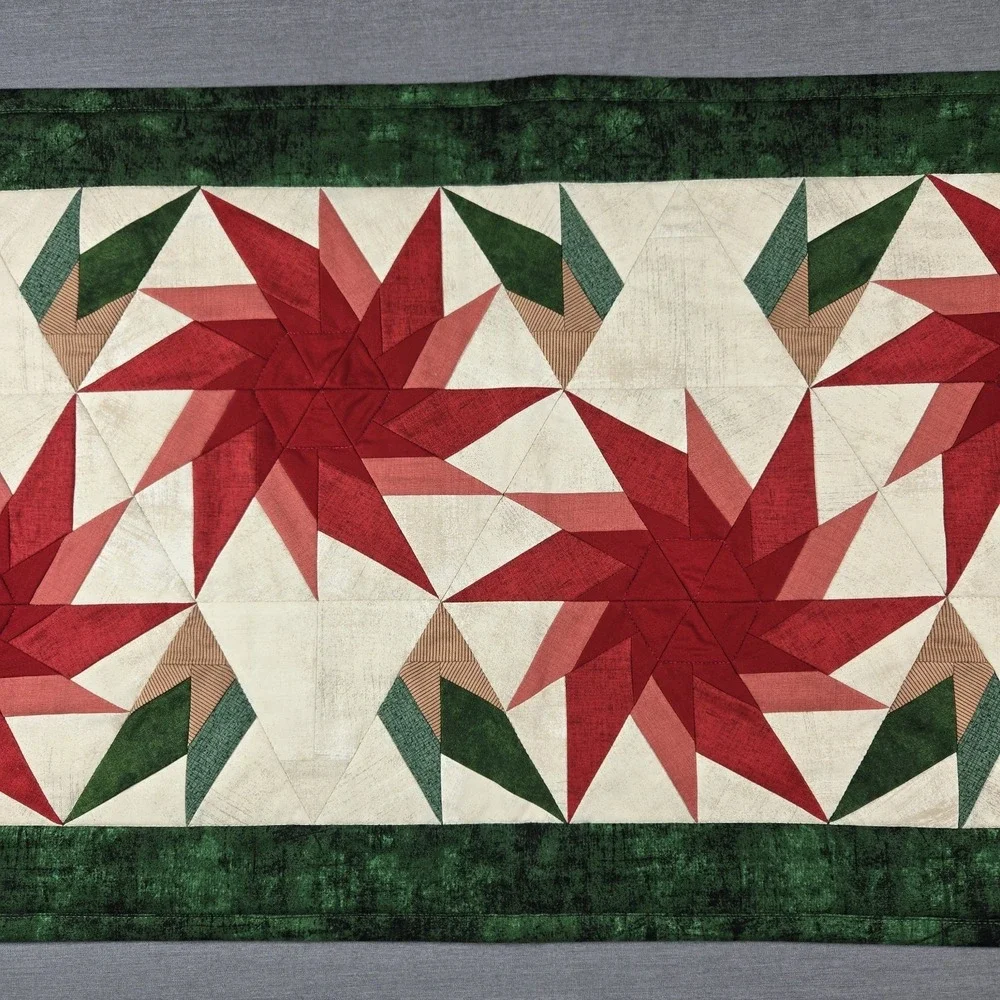 Quilted Christmas Table Runner Red Green Patchwork Star Holiday Decor‎ 16 x 35